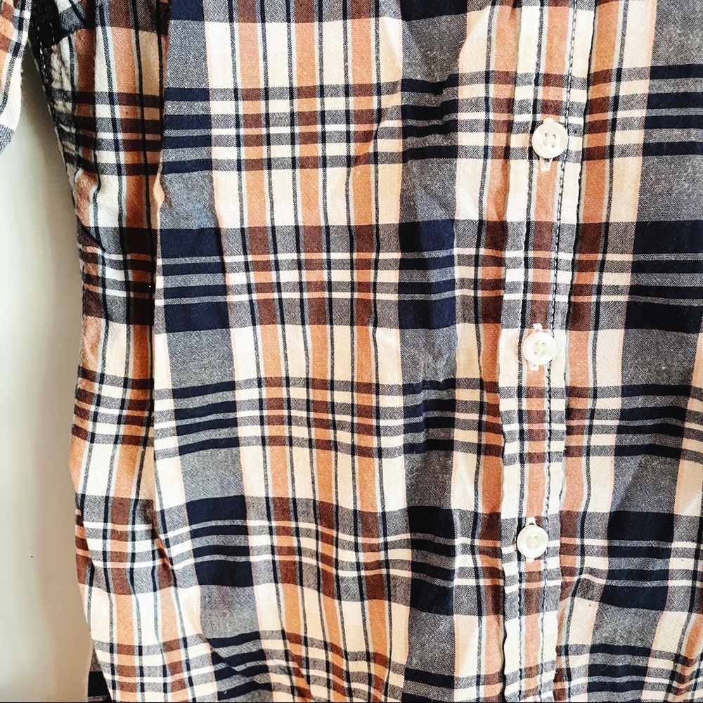 AMERICAN EAGLE plaid button down - Picture 4 of 4